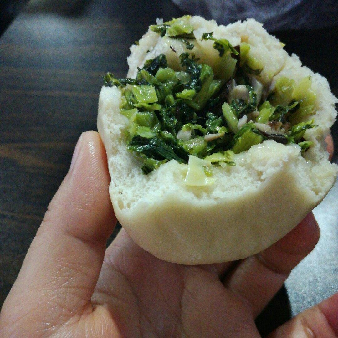 冬笋香菇菜包