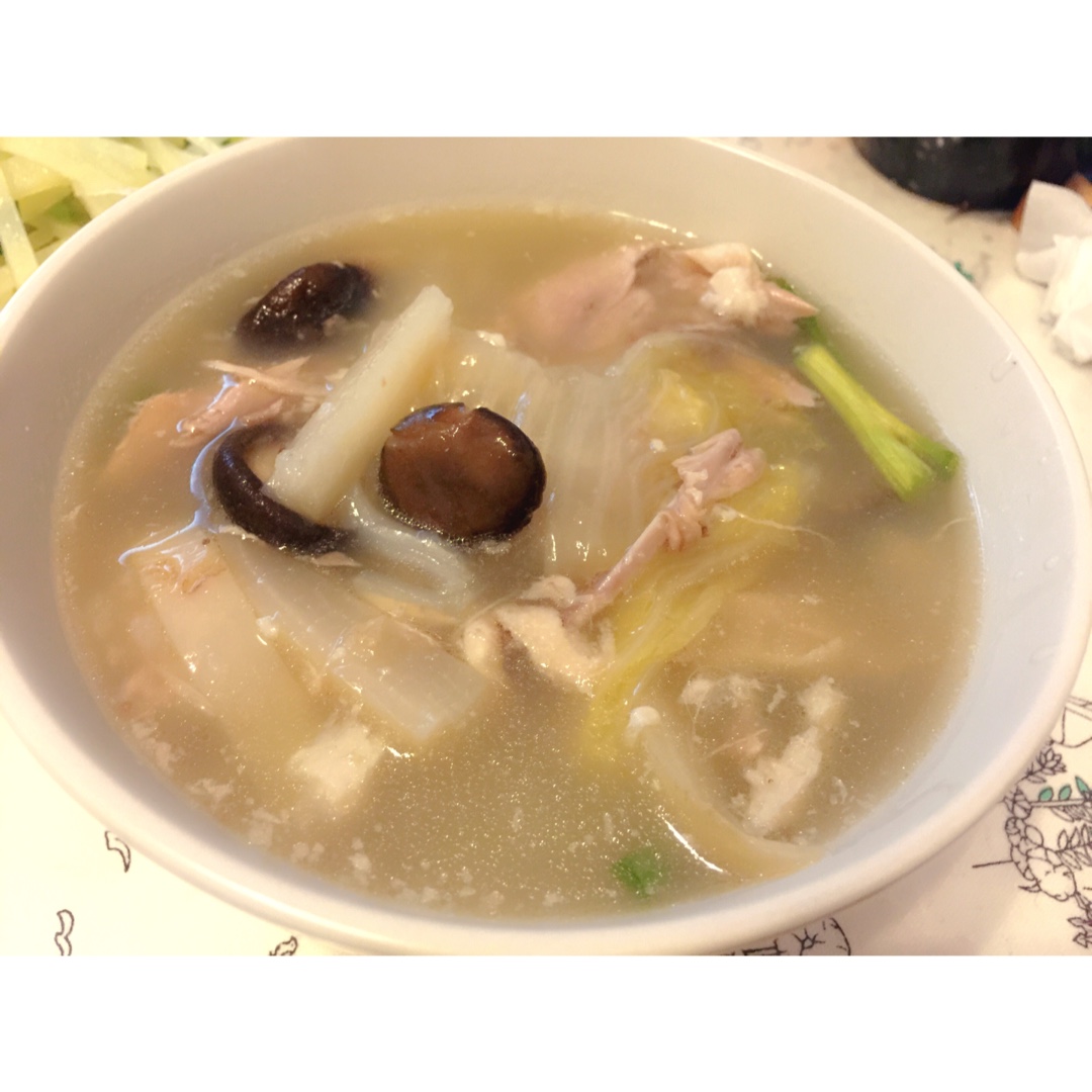 酸萝卜老鸭汤