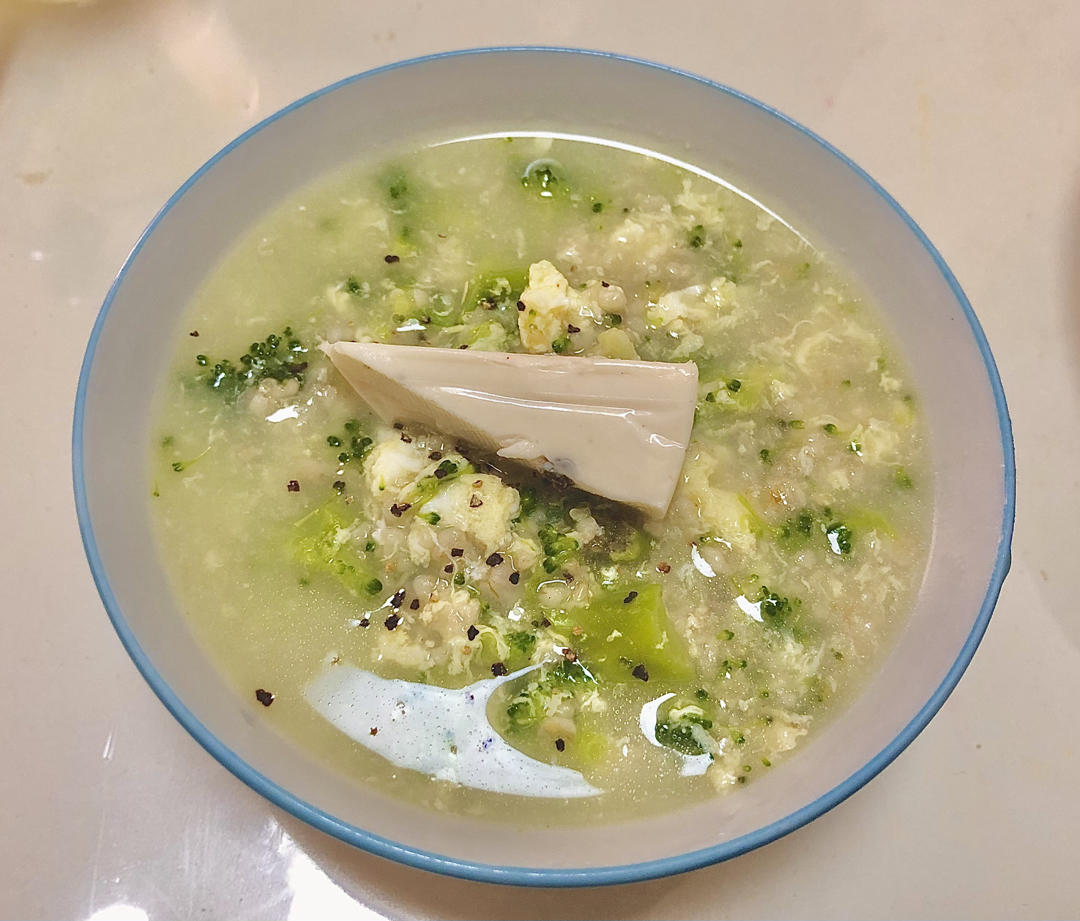 【冬·踏实】味增豆乳蔬菜燕麦粥