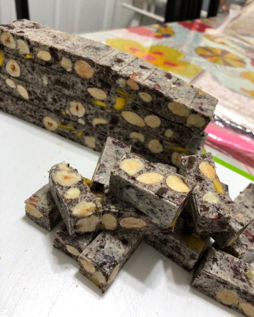蔓越莓杏仁牛轧糖（棉花糖版本）