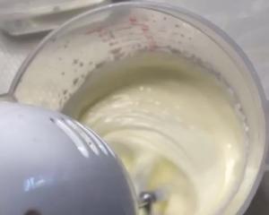 自制淡奶油（乳脂含量39%）的做法 步骤10