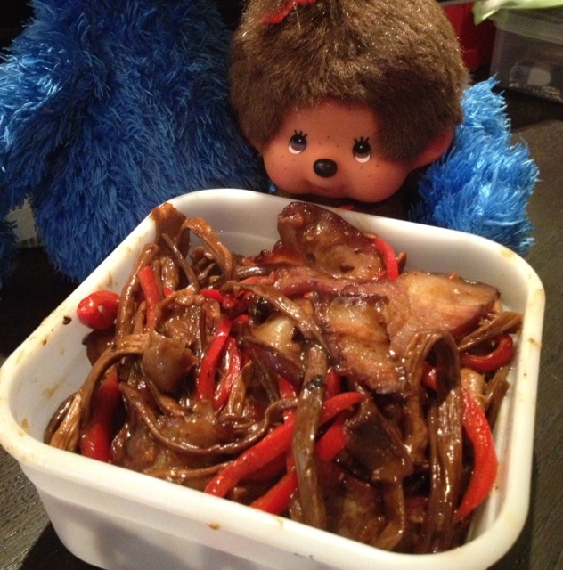 干锅腊肉茶树菇