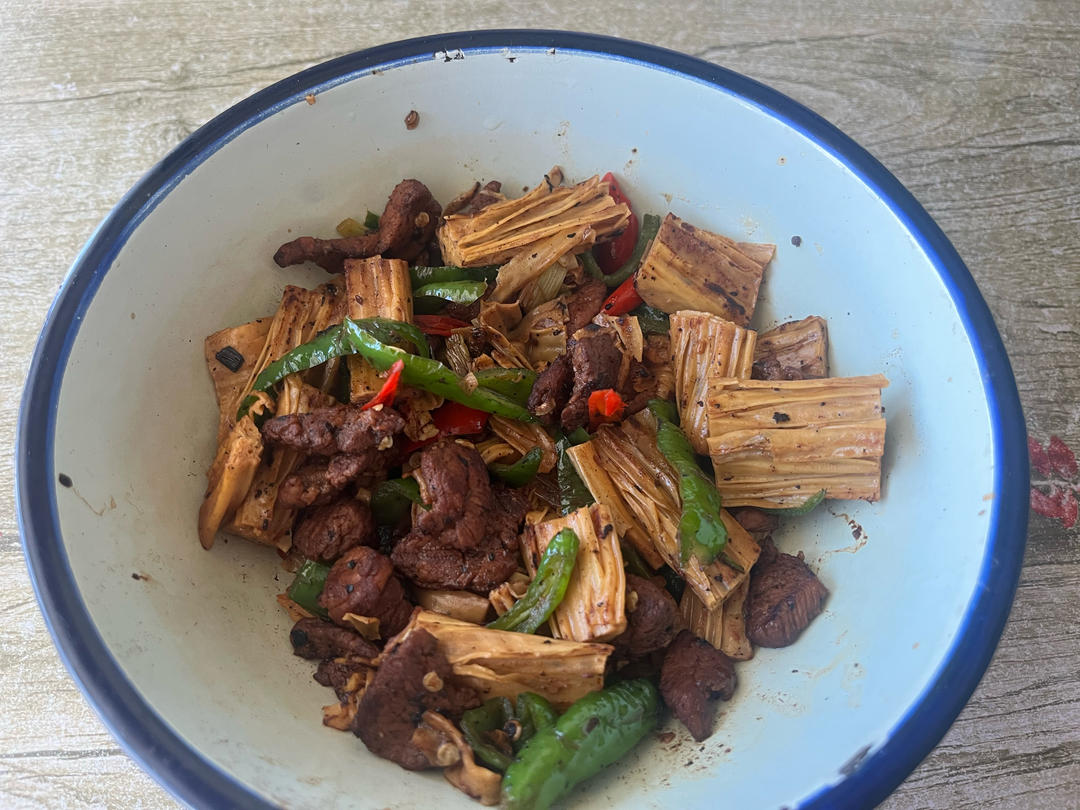 腐竹炒肉