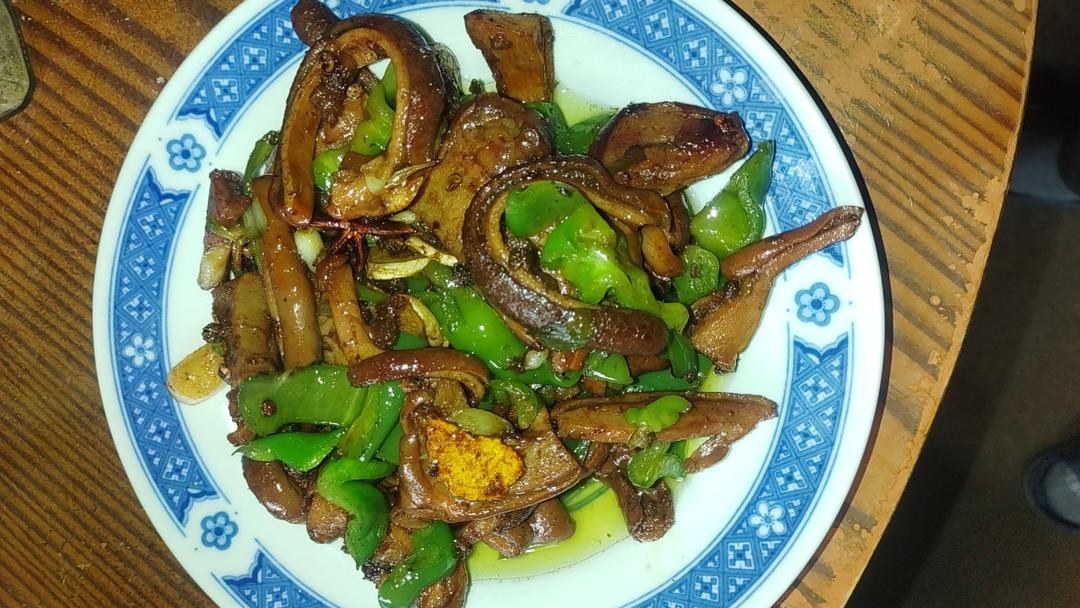 一菜二吃“米饭杀手”爆炒香辣猪肚&暖胃胡椒猪肚汤