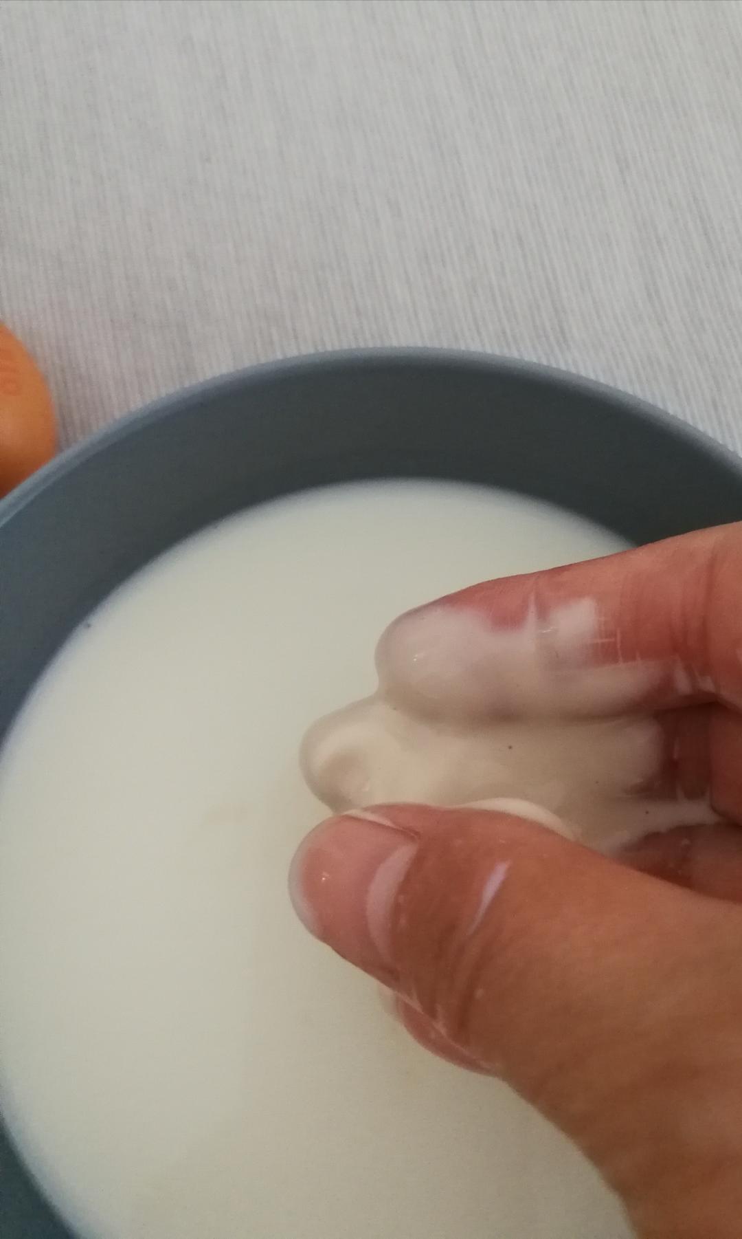 纯奶手撕吐司的做法 步骤1