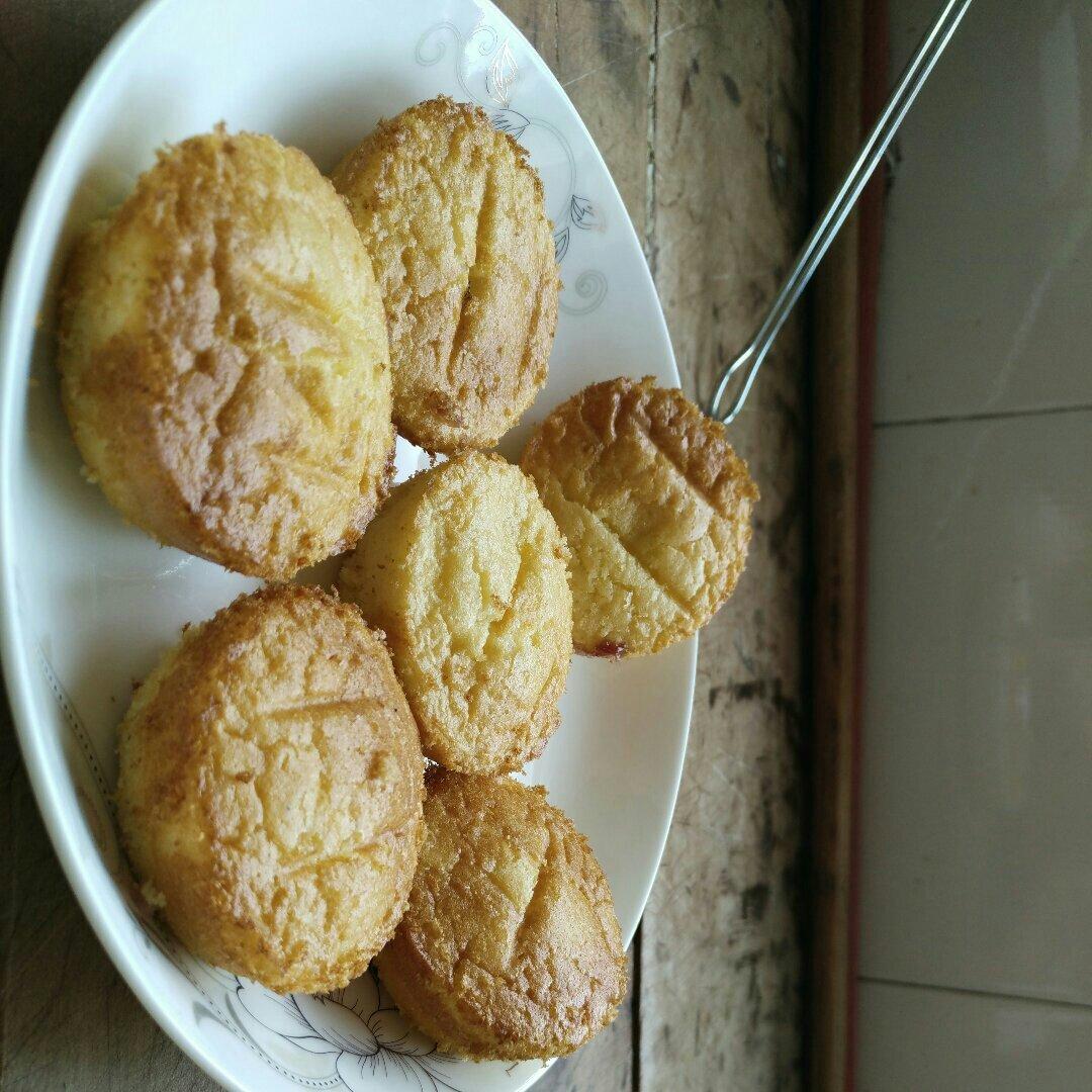 奶香迷你蛋糕仔