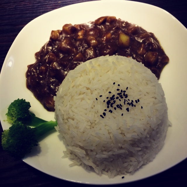 零失败日式咖喱鸡肉饭！！最正宗日本家庭做法！简单又好吃！