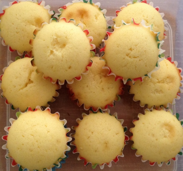 奶香迷你蛋糕仔