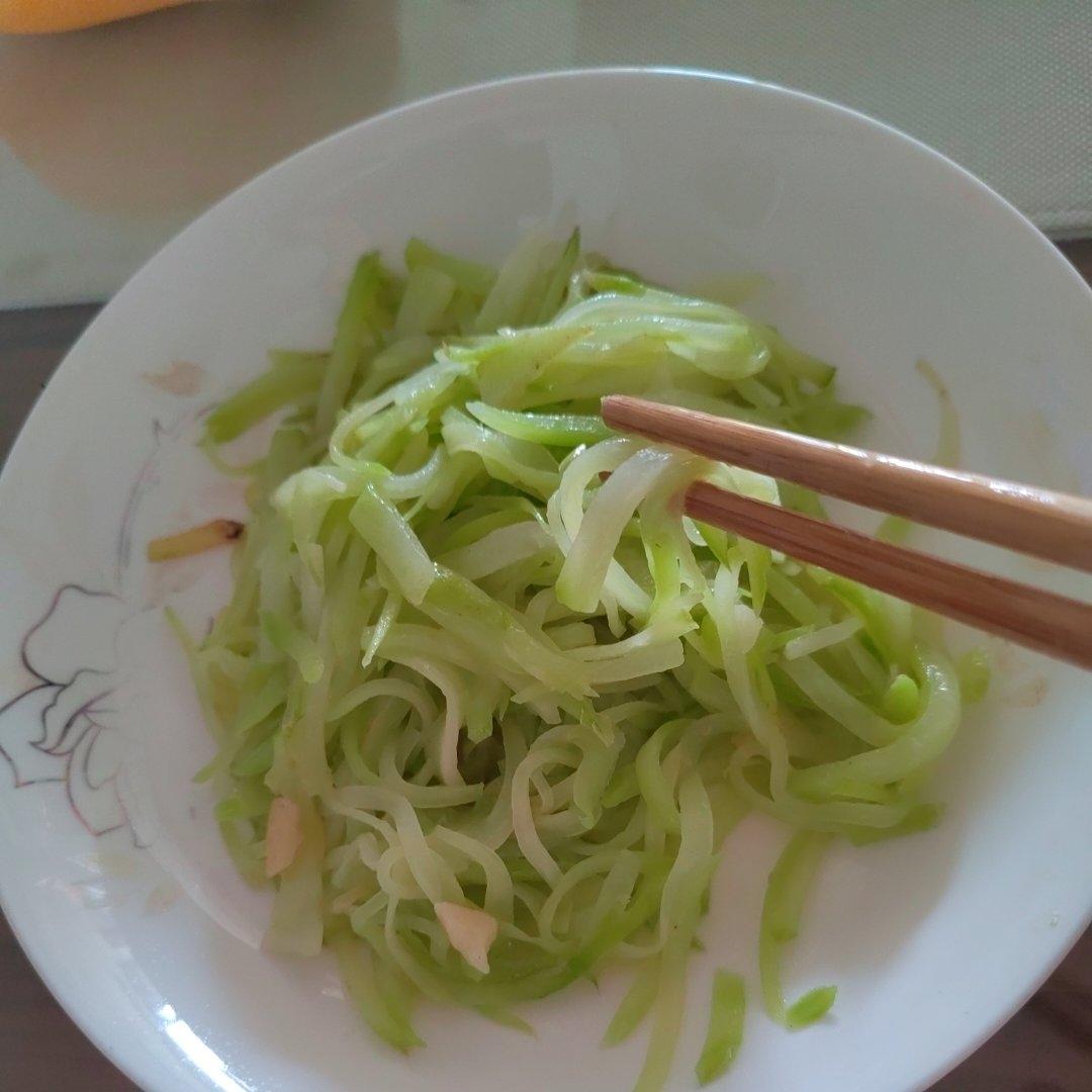 清甜爽口好味道-快炒佛手瓜