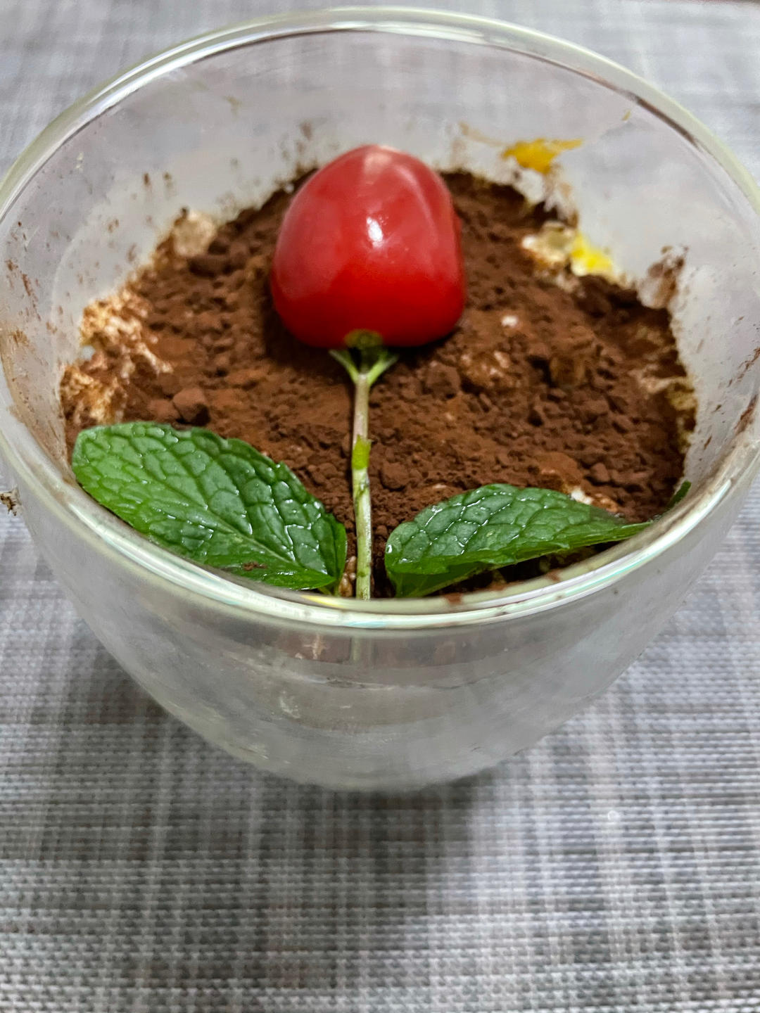 隔夜紫薯酸奶燕麦杯