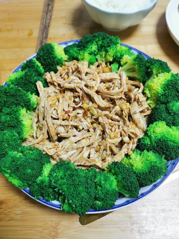 减脂健身｜凉拌手撕鸡丝（香辣&麻油版）