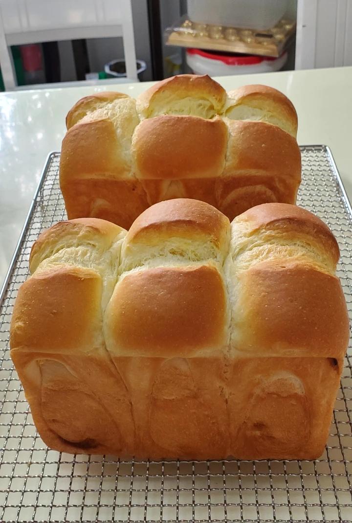 顶级黄金椰蓉吐司