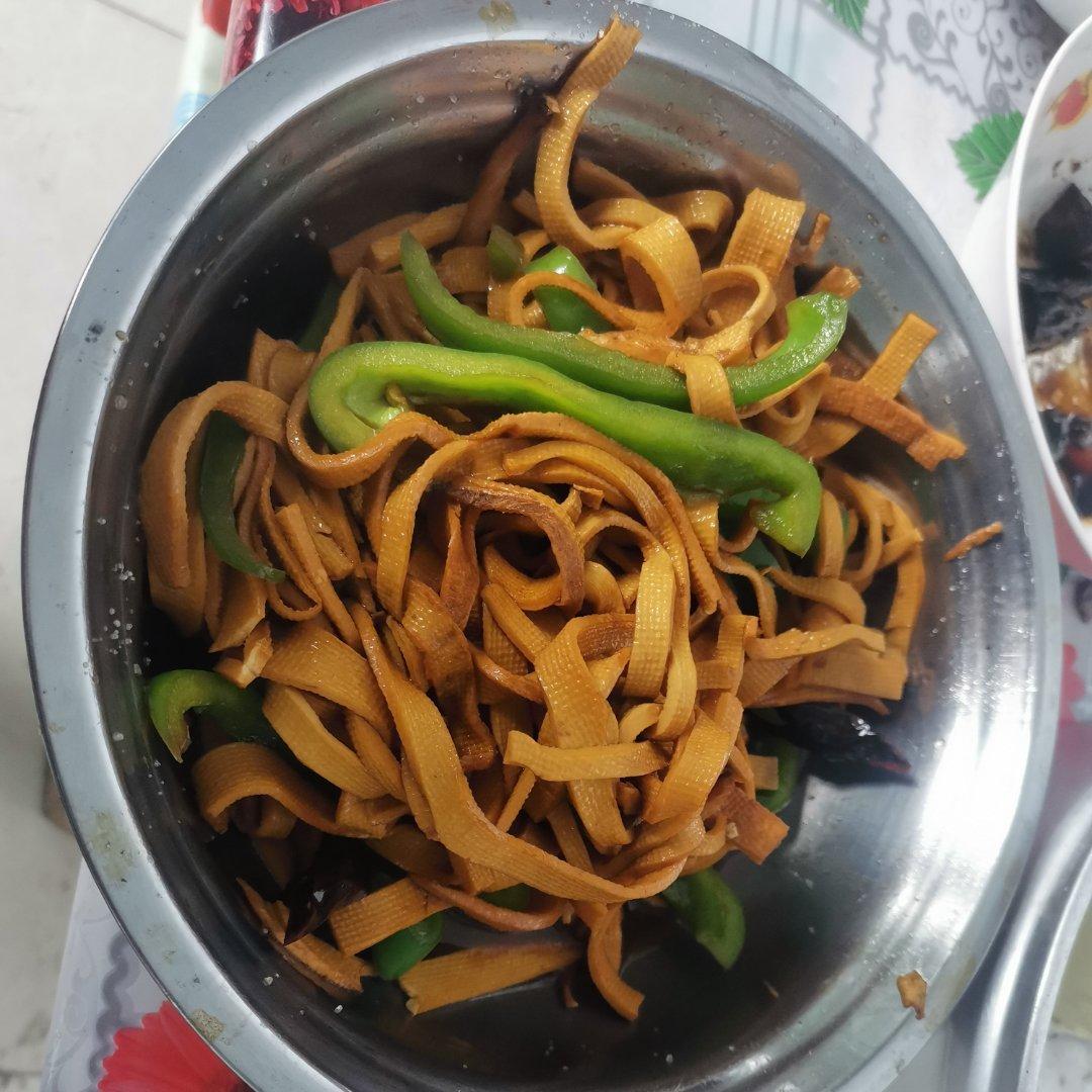 清炒豆腐皮