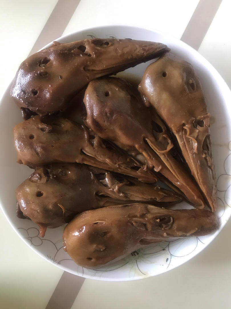 麻辣鸭头