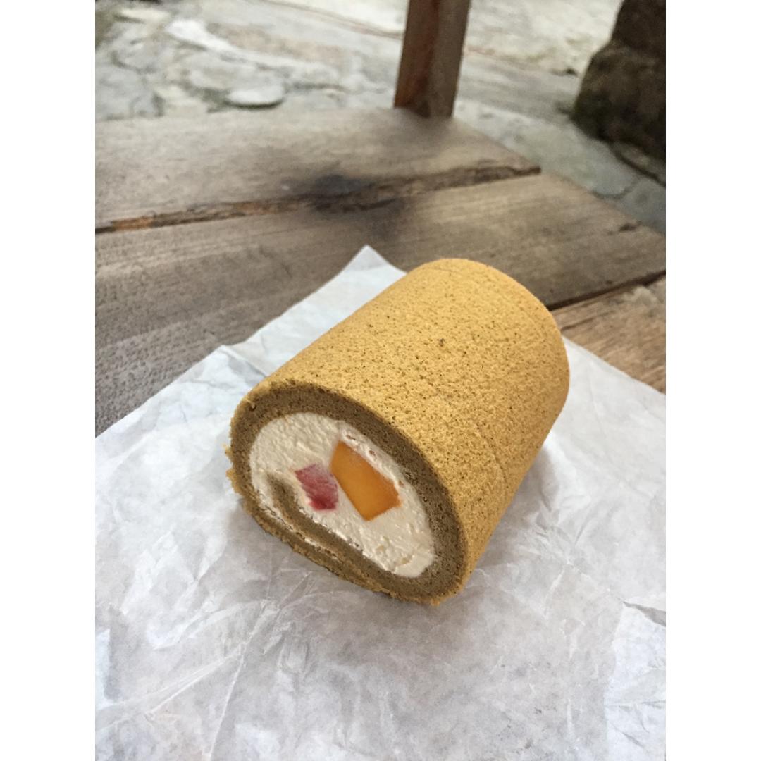 《Tinrry下午茶》教你做基础原味蛋糕卷