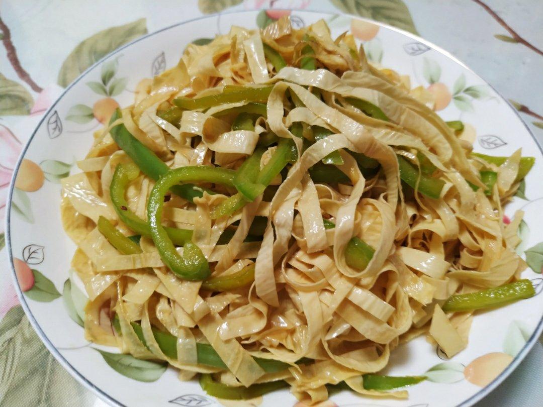 糖醋尖椒炒油豆皮