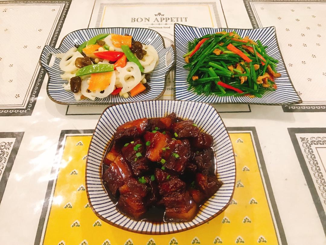 素菜也可以这么美—荷塘小炒