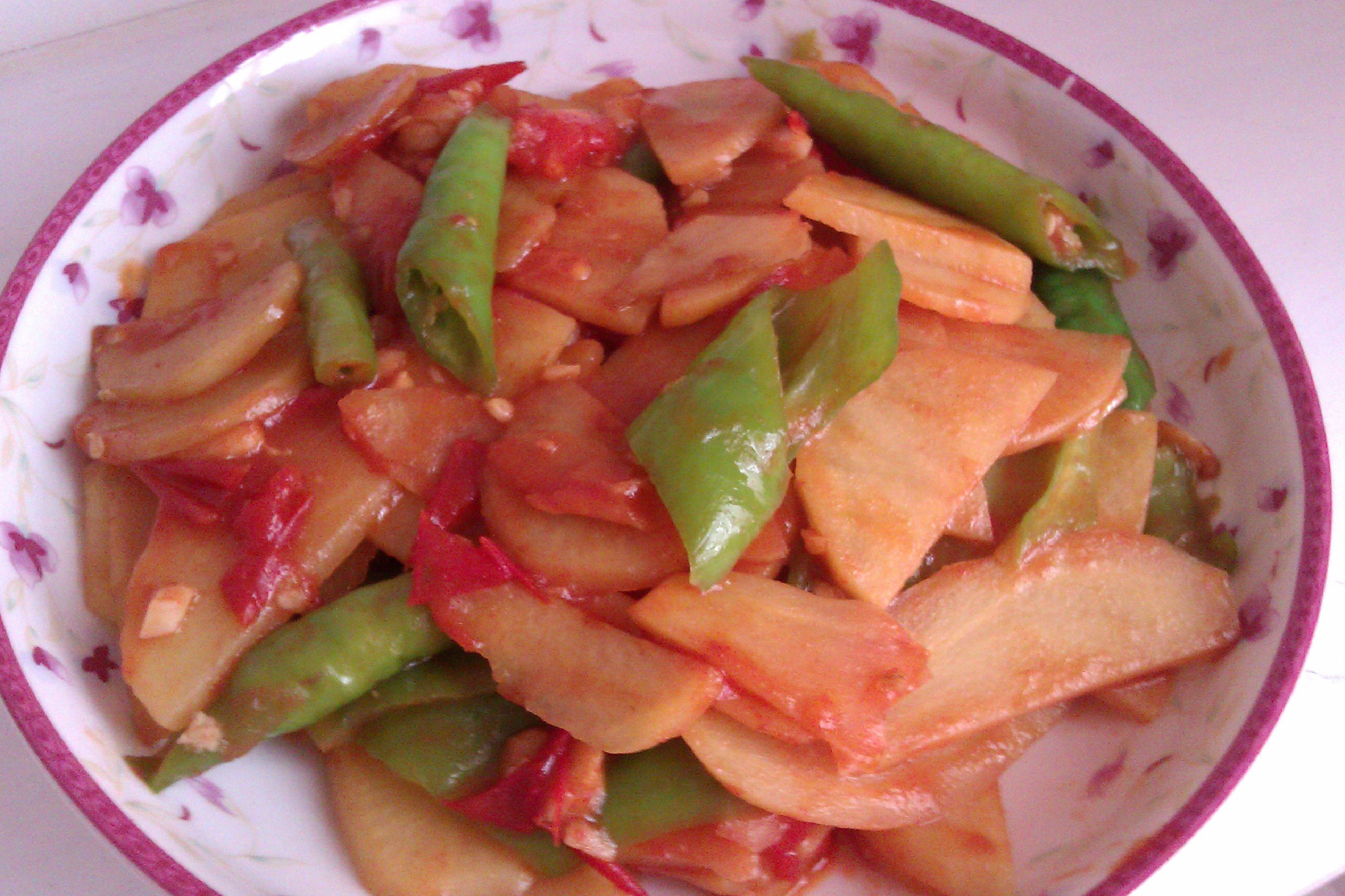 青椒番茄土豆片