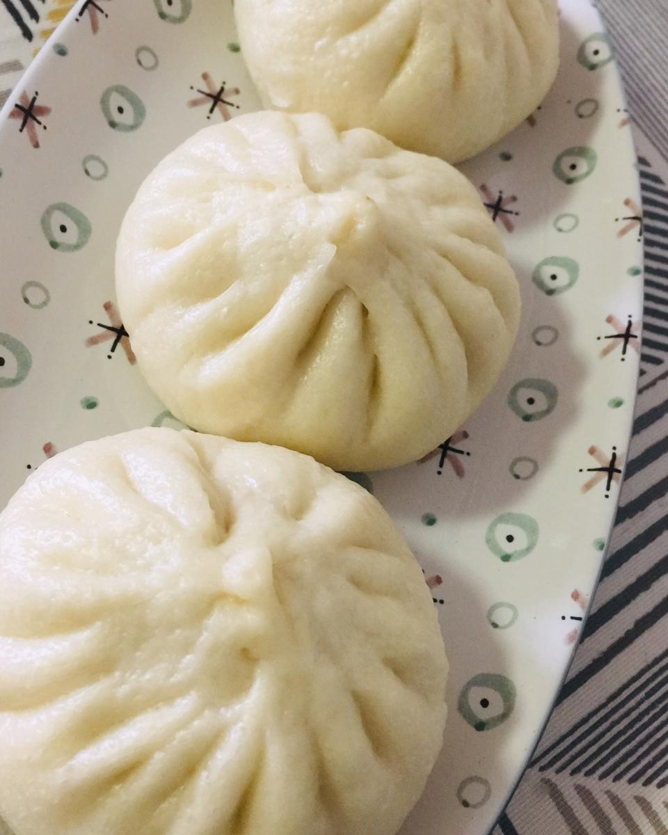 萝卜丝鲜肉包