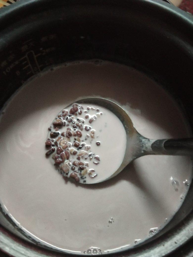 比奶茶还好喝100倍❗️喝两碗不够💥赤小豆薏仁米粥