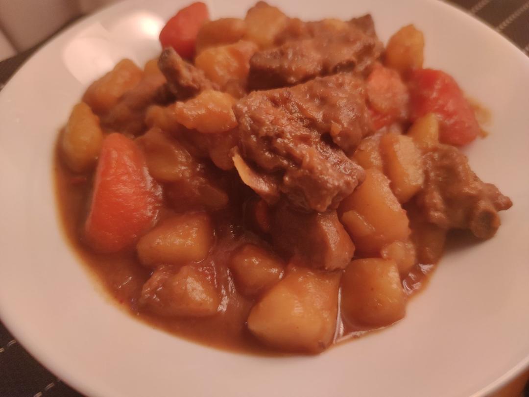 土豆炖排骨