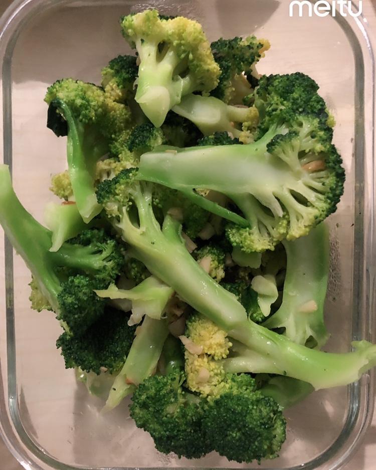 蚝油蒜蓉西兰花