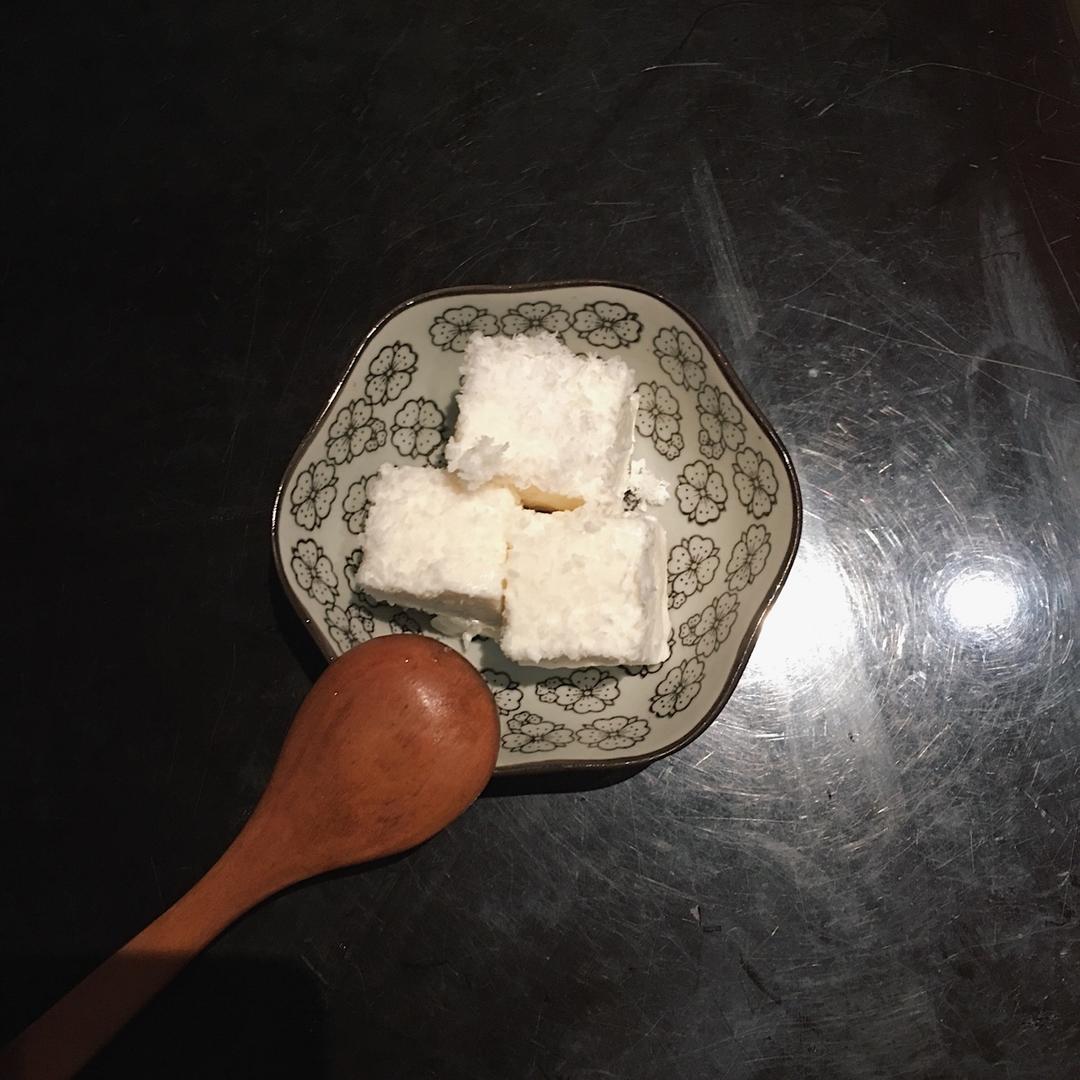 椰蓉牛奶小方