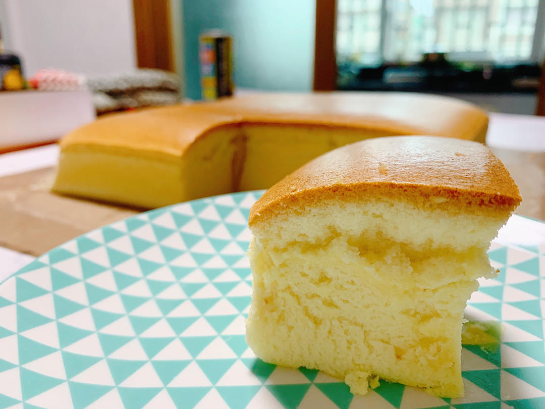 古早蛋糕又名抖臀蛋糕