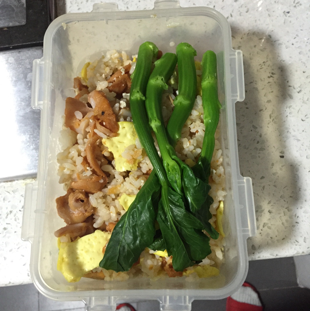 好猫咪咪咪做的骨肉相连蛋炒饭