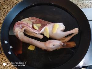 老鸭火腿扁尖汤的做法 步骤3