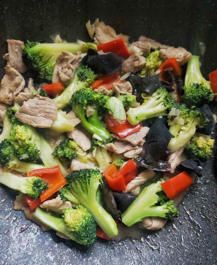 🔥吃了会上瘾的减肥餐㊙️西兰花口蘑炒鸡胸肉