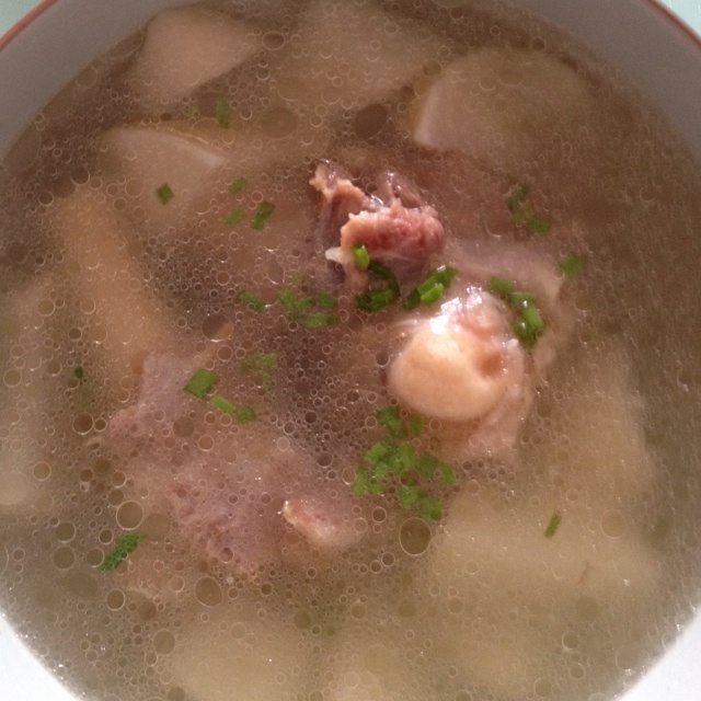 清炖羊肉汤