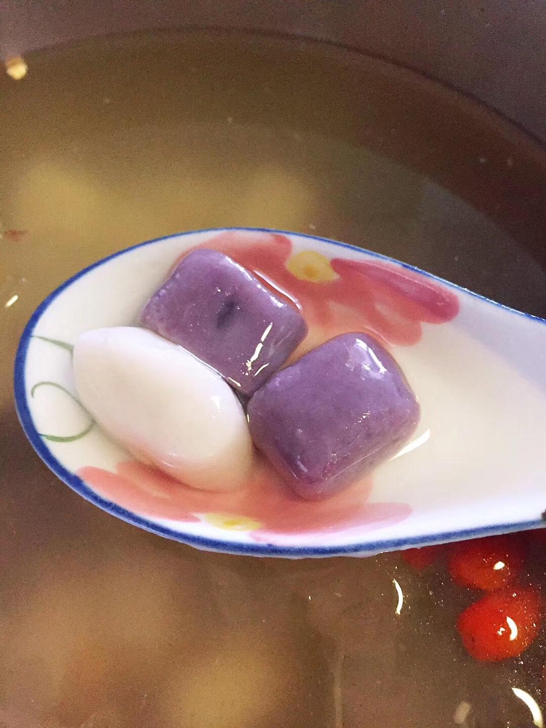 汤圆界里的芋圆君