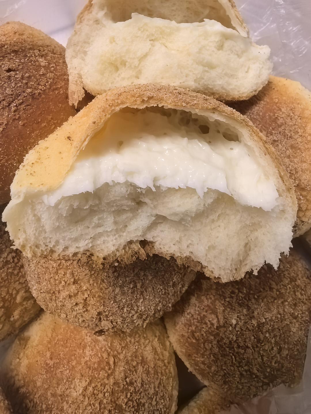 奶酥芝士小面包&小肠仔包自用方