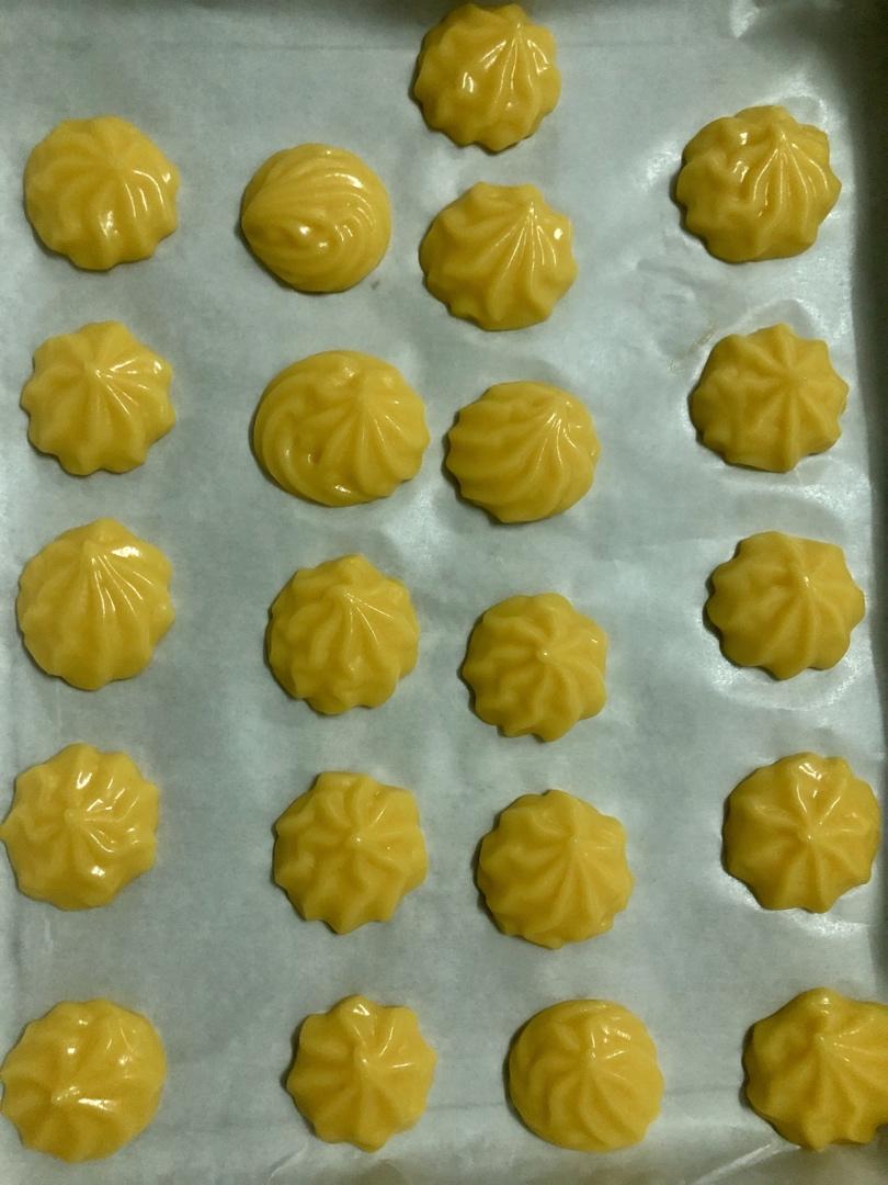 简单易成功的奶油小泡芙做法