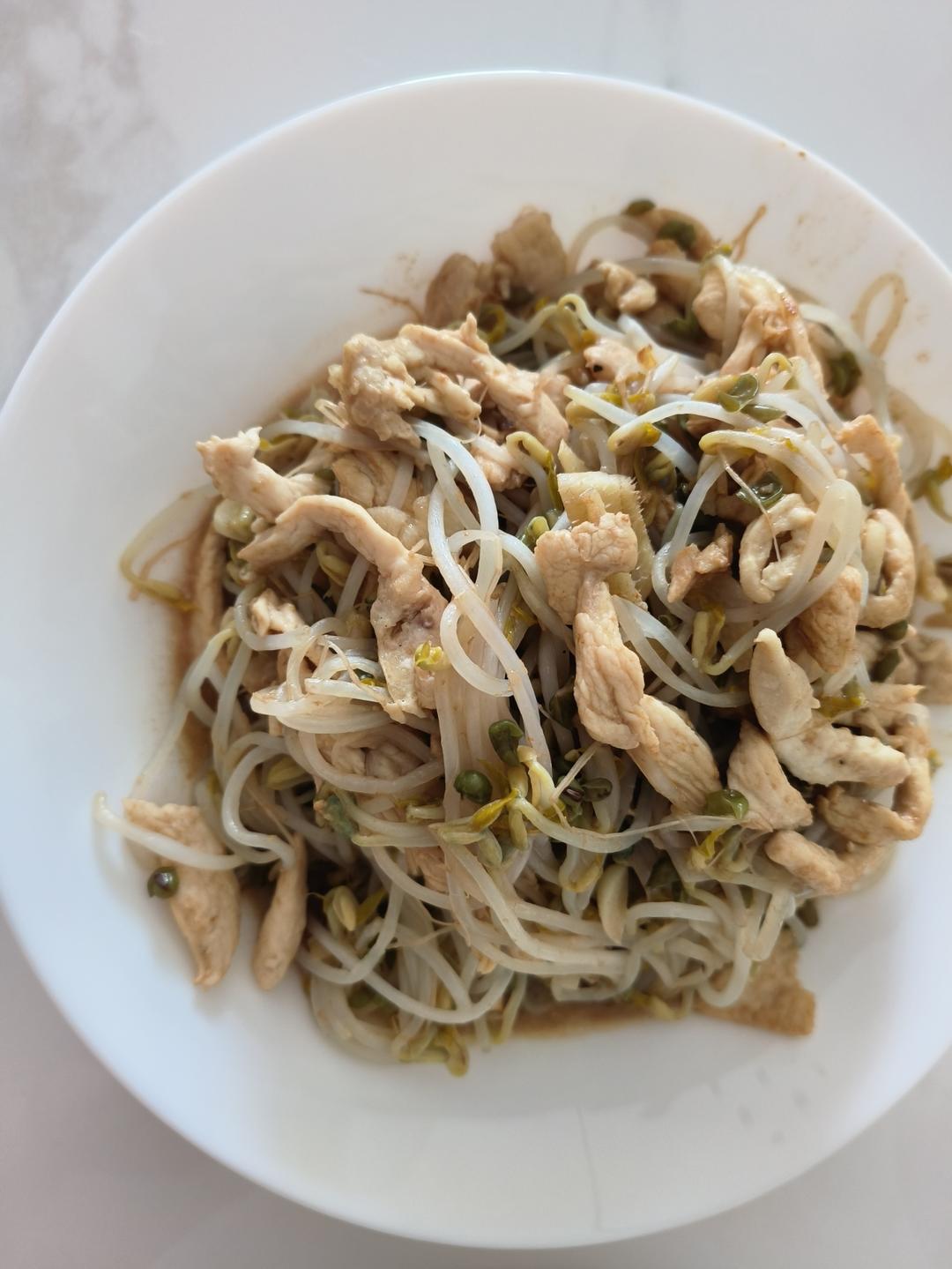 银芽鸡丝（绿豆芽鸡丝）