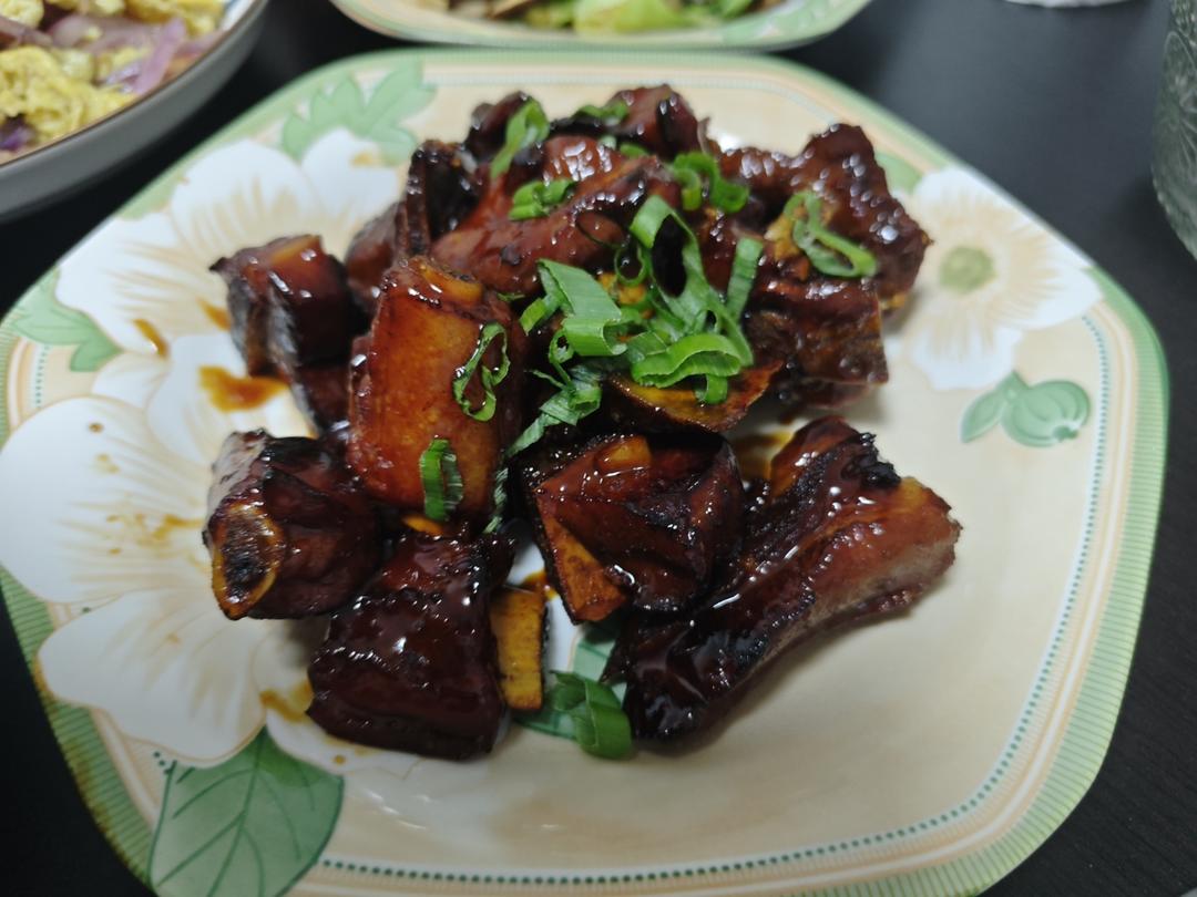 红烧排骨