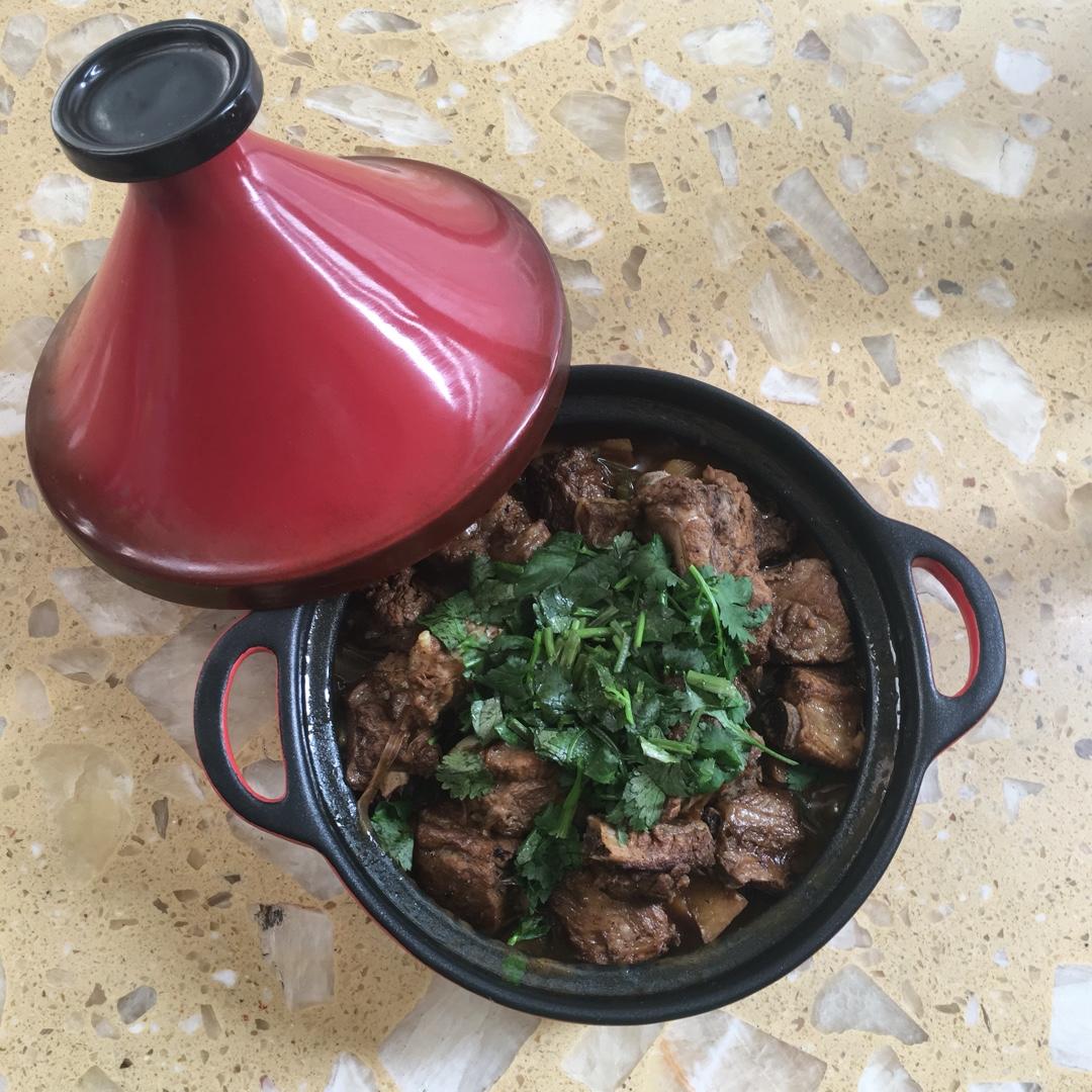 塔吉锅油豆角炖排骨