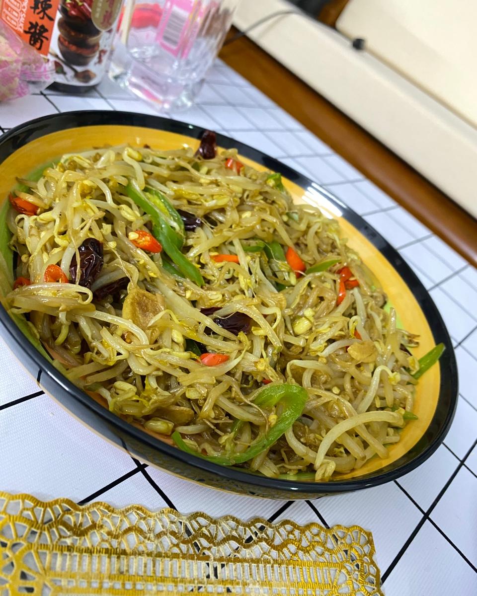 素炒豆芽（吃了忘不了）