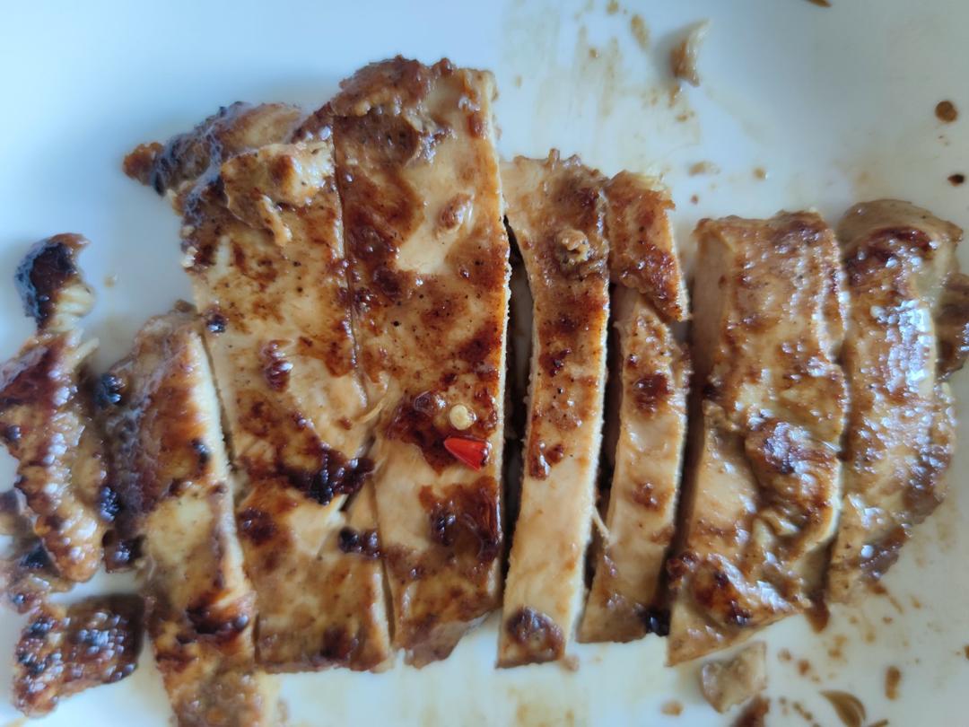 香煎鸡胸肉