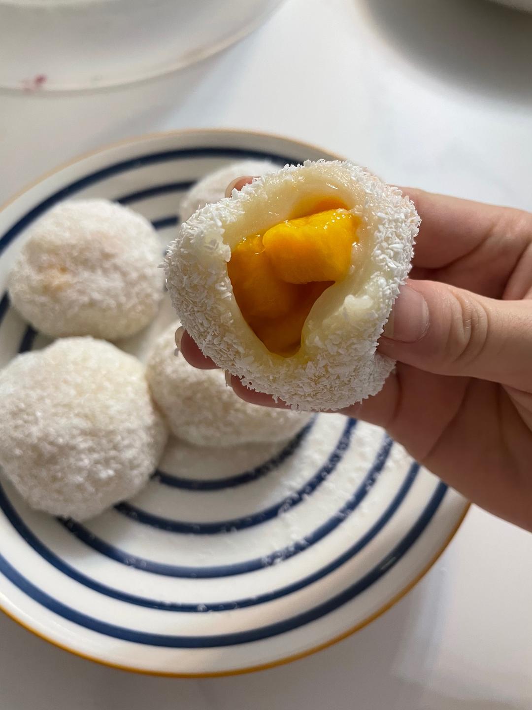 芒果糯米糍的做法