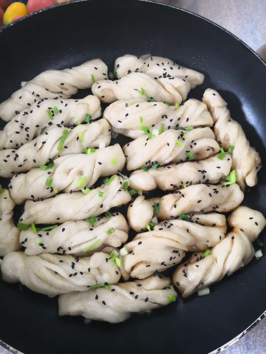 一定要做！—煎卷子【生煎花卷】