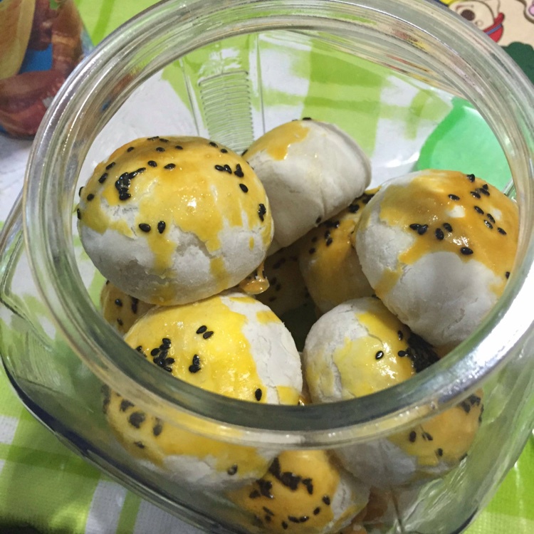 苏式榨菜鲜肉月饼