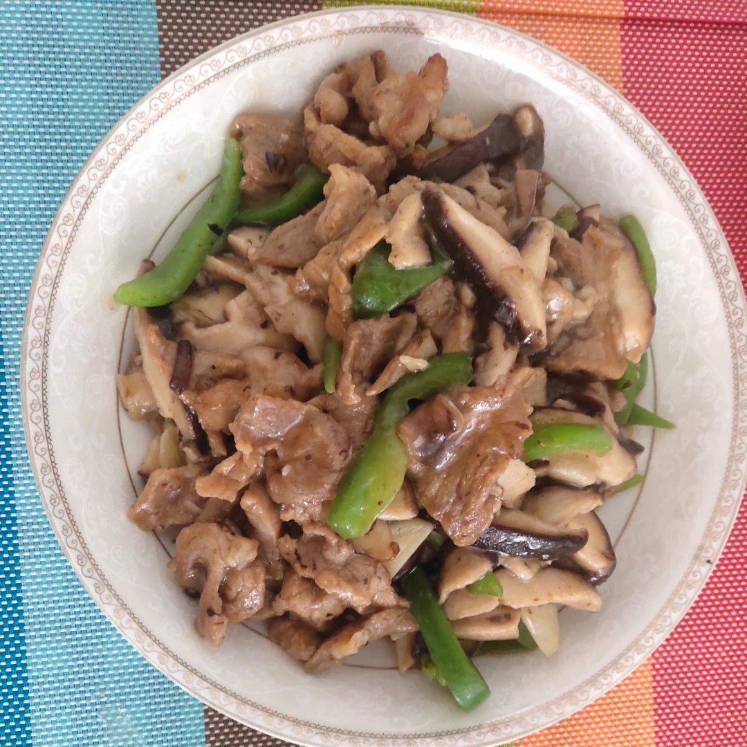 家常香菇炒肉