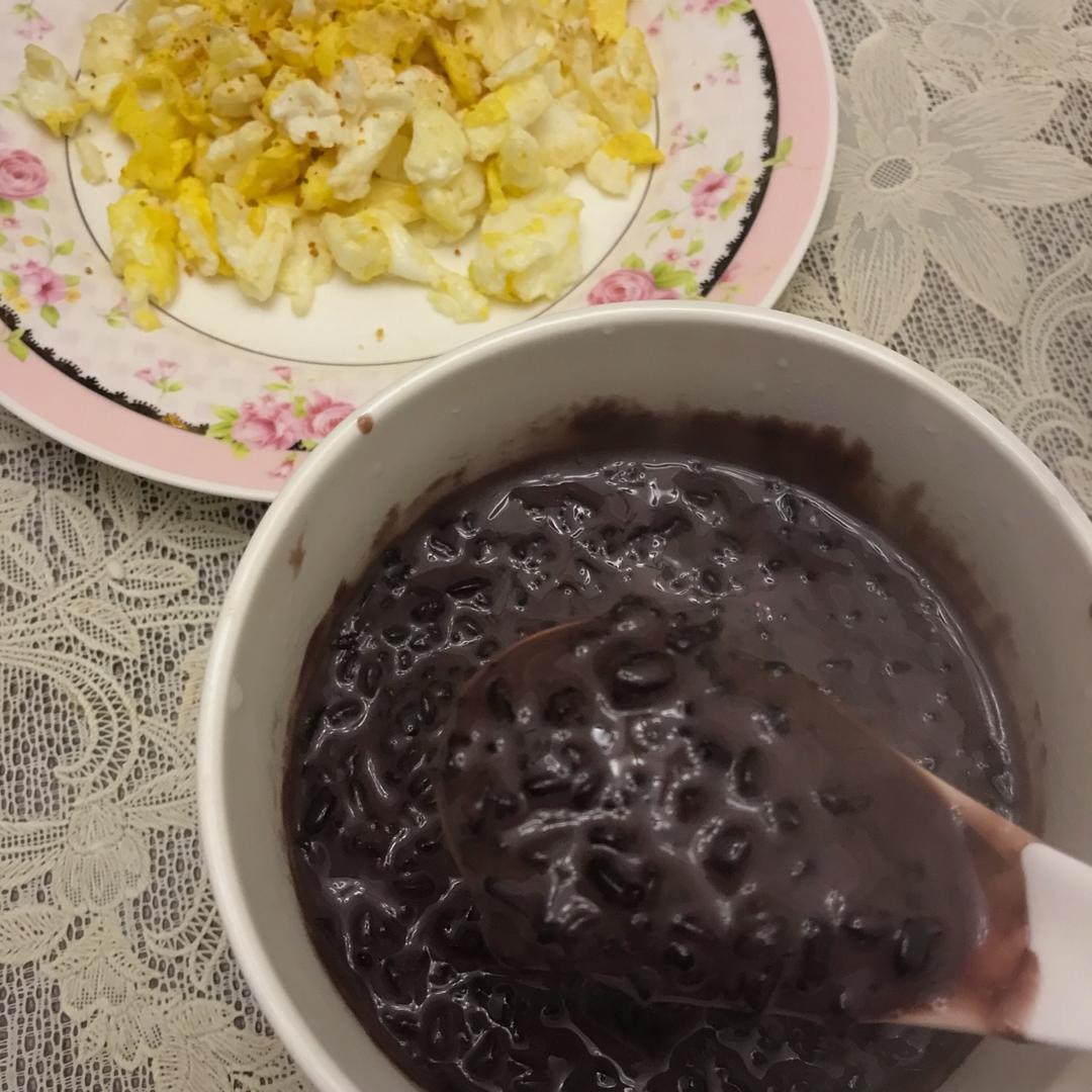 快手软糯黑米粥（电饭锅版）