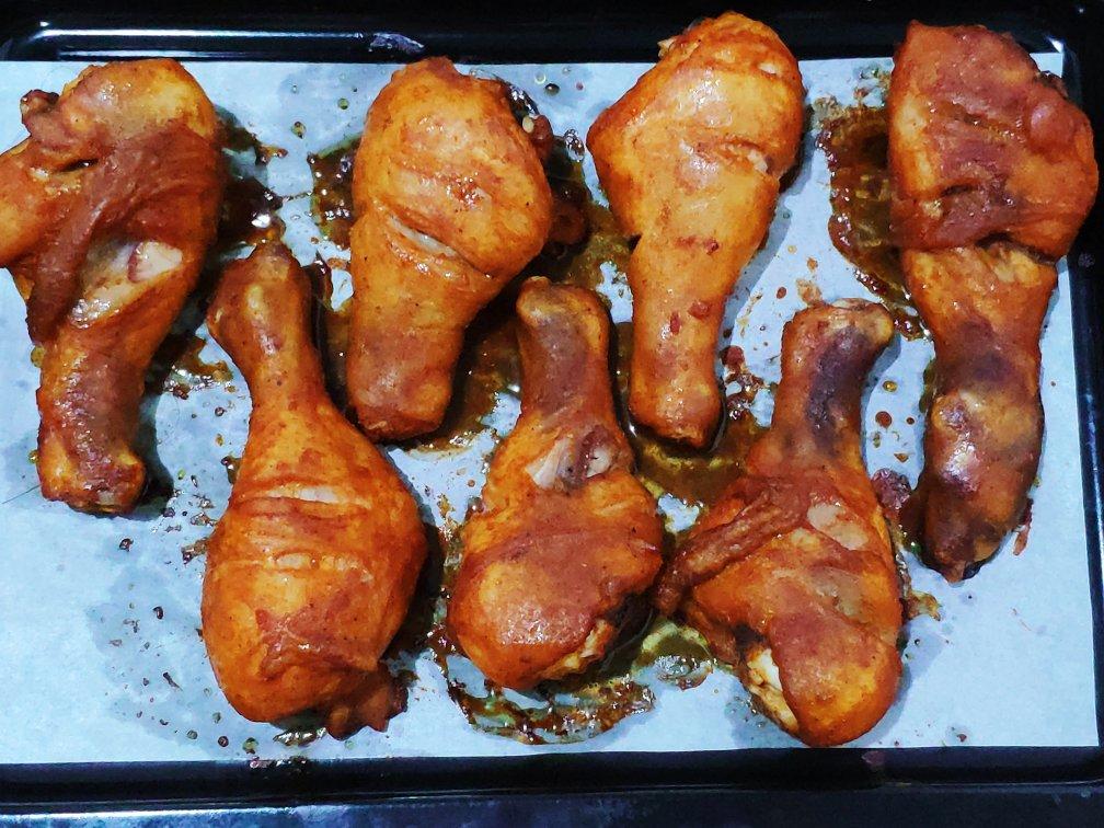 烤箱烤鸡腿
