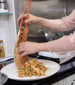 cici厨房🦞三吃—咸蛋黄龙虾的做法 步骤20