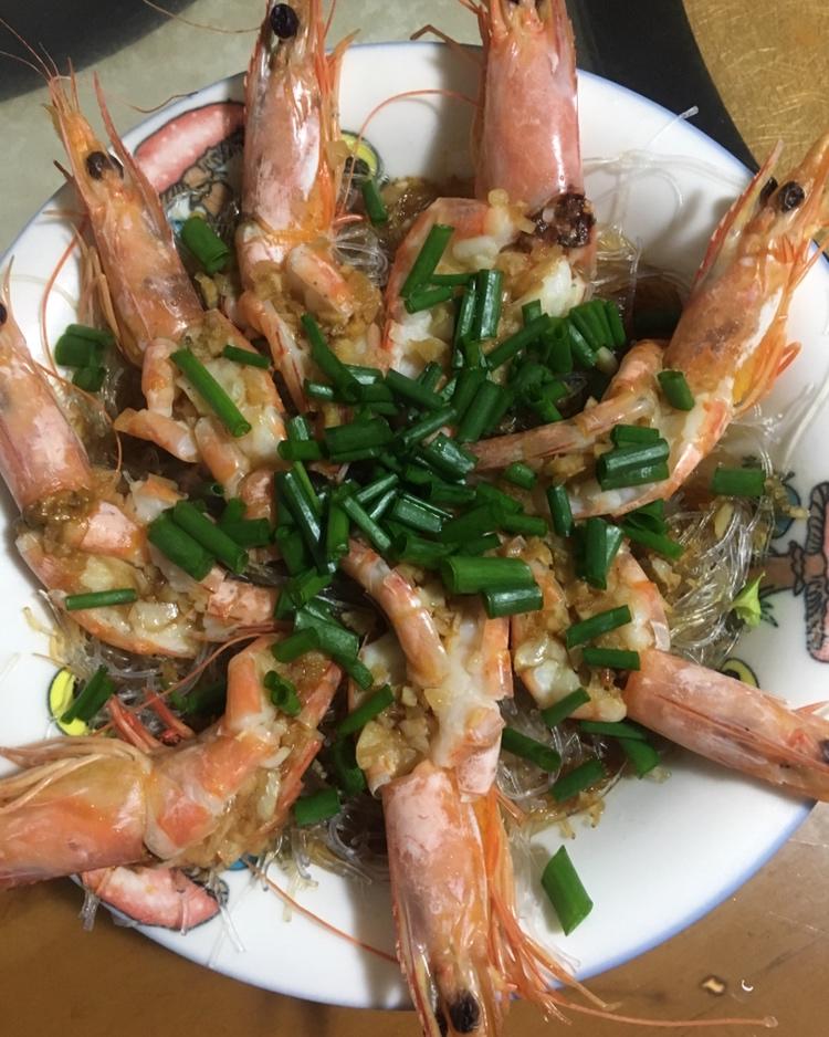 最美年夜饭-🌺花开富贵🦐（蒜蓉粉丝开背虾）