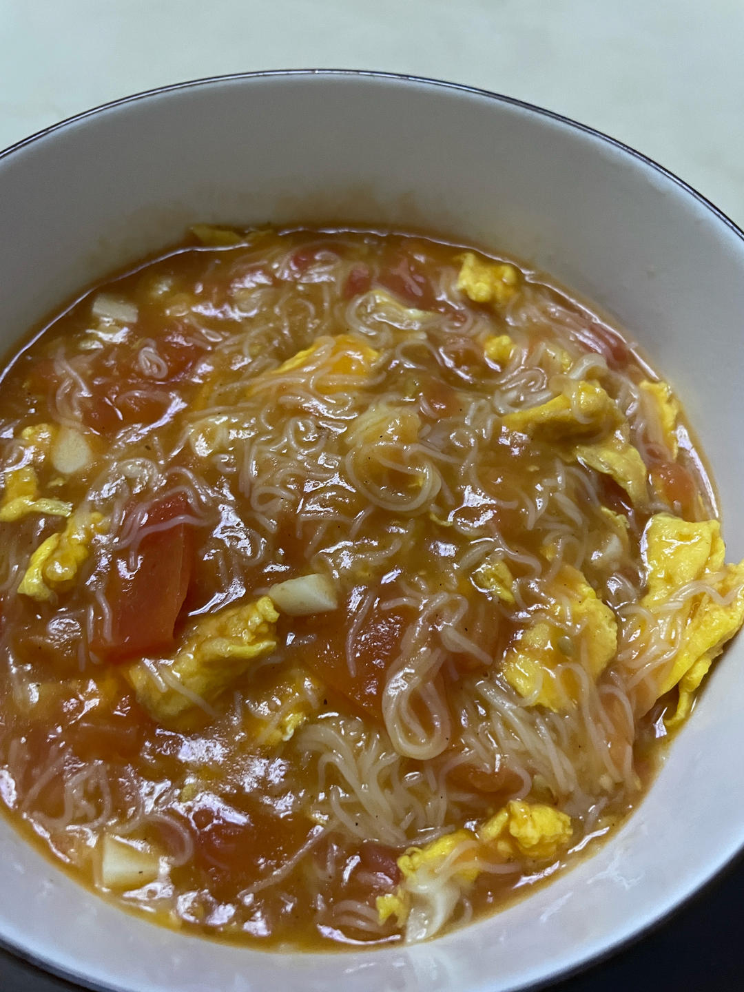 恨不得抱着锅舔的番茄鸡蛋面