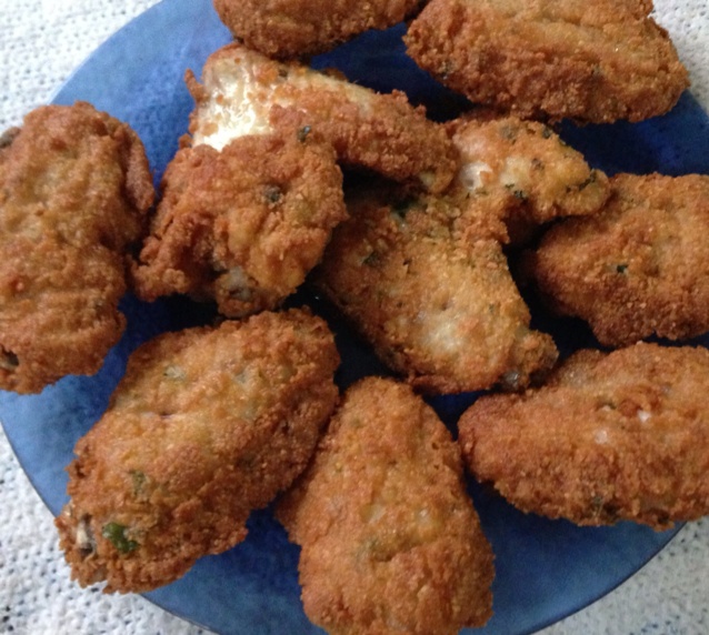 面包糠炸鸡翅
